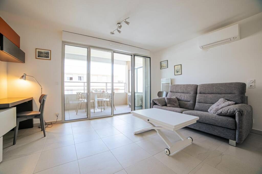 Apartament Marina Bay Antibes Zewnętrze zdjęcie